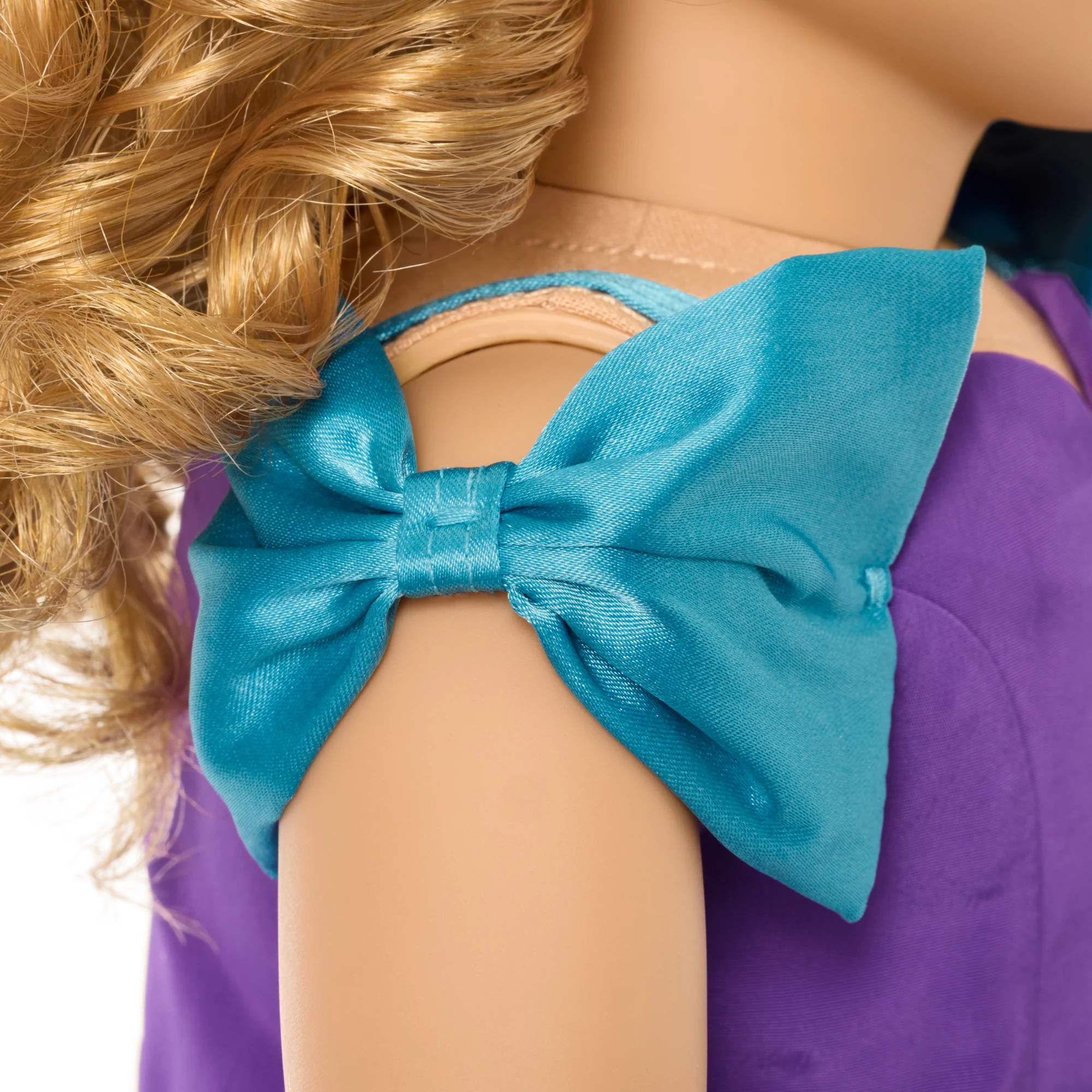 Courtney’s™ Party Dress, Caboodles® & Hair Accessories for 18-inch Dolls (Historical Characters) 4 Courtney’s™ Party Dress, Caboodles® & Hair Accessories for 18-inch Dolls (Historical Characters)