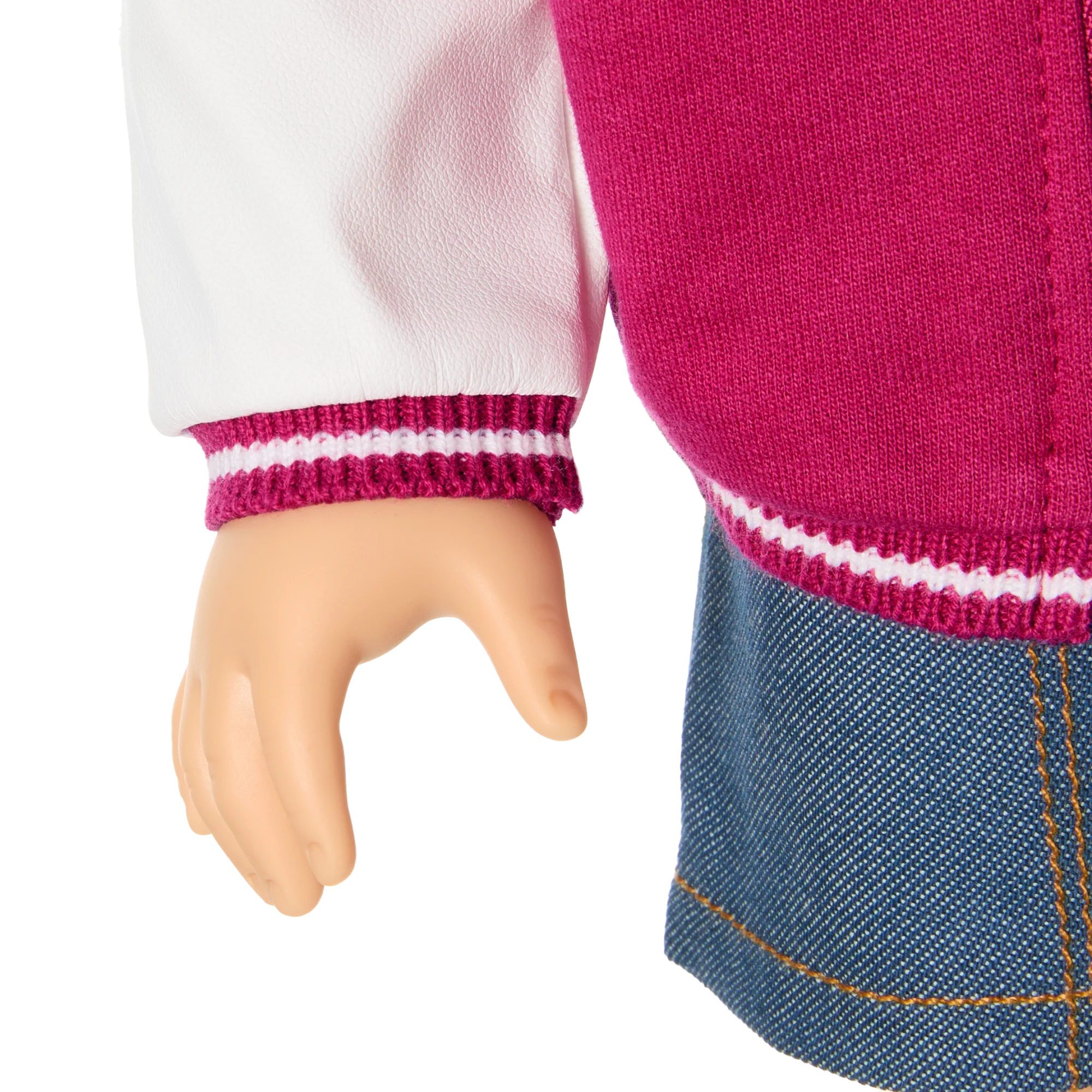 Truly Me™ 18-inch Doll #118 with curly caramel hair 14 Truly Me™ 18-inch Doll #118 with curly caramel hair